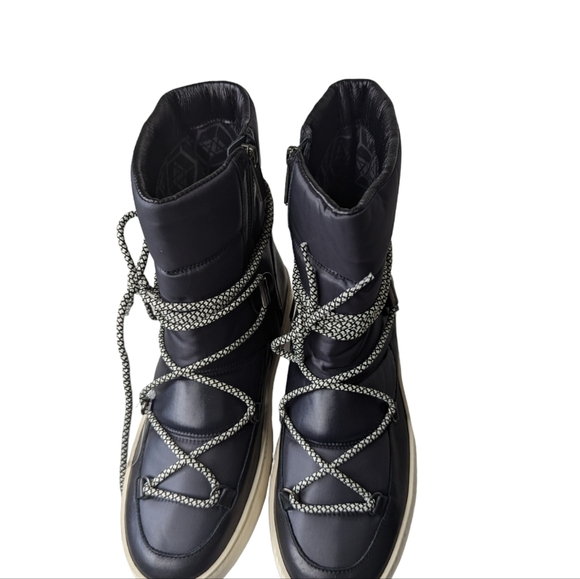 Aquatalia Women's Amalia Weatherproof Boot . - Picture 5 of 10